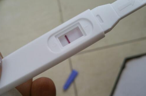 验孕棒只要有双杠就是怀孕