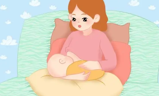 喂奶宝宝手可以放在乳房下面