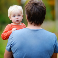 未婚生子对国企单身女性有什么影响？要如何应对？