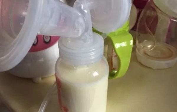 好用的自动吸奶器可以做到催奶
