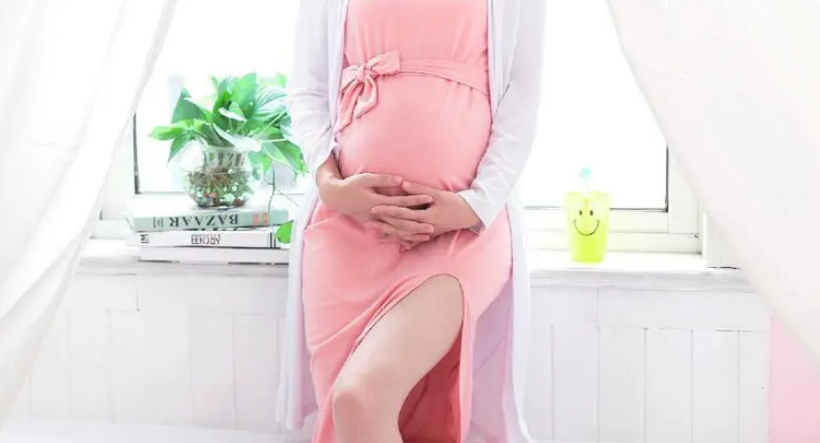 孕期内裤天天湿乎乎正常吗？孕期内裤湿润怎么办